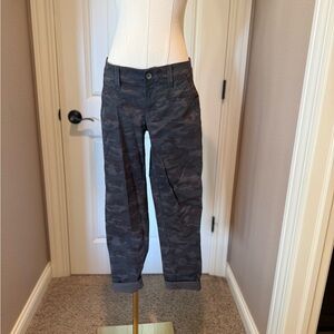 GAP Brown Camouflage Pants
